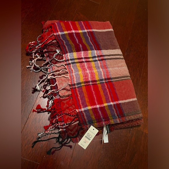 Talbots long scarf - Picture 2 of 3